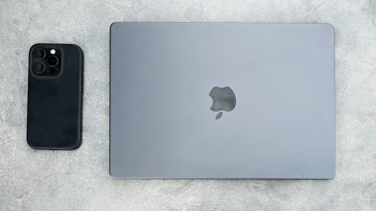 Immobilienbewertung – Marktdaten-Analyse am Laptop